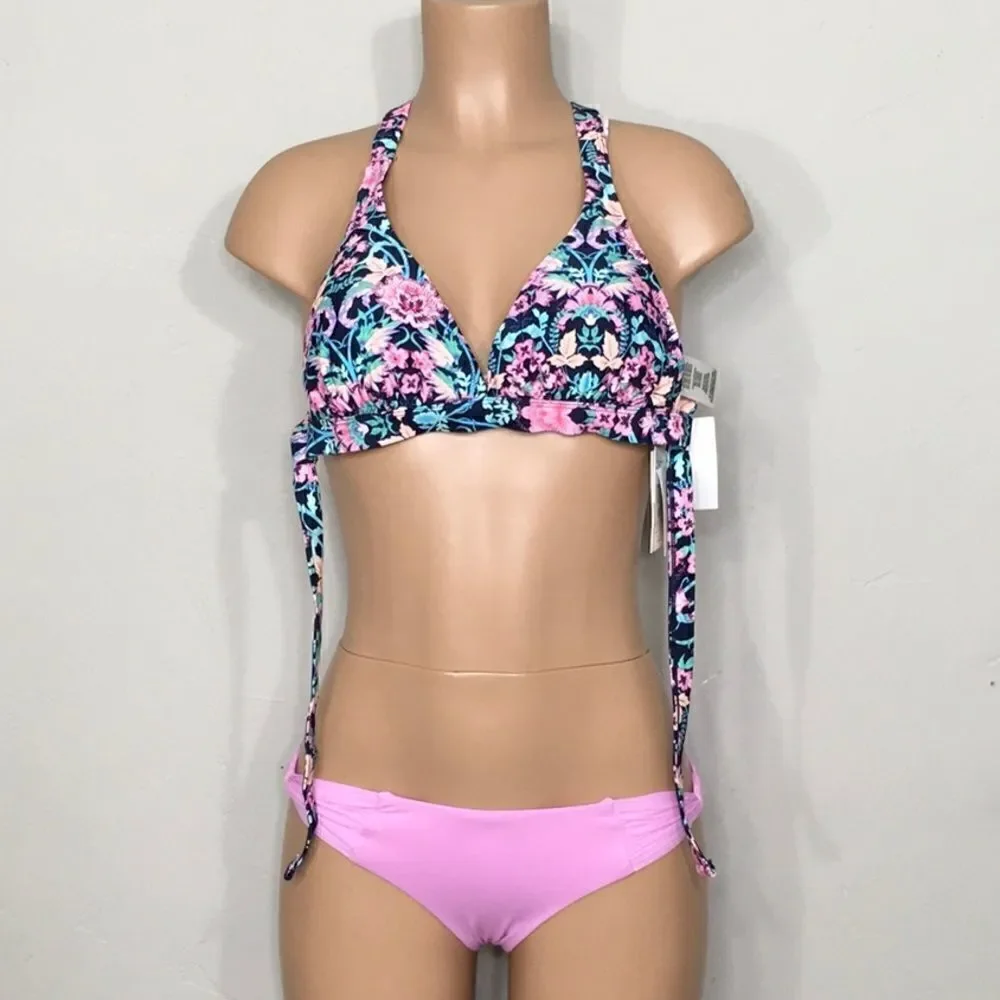 New. Isabella rose orchid pink bikini bottoms.